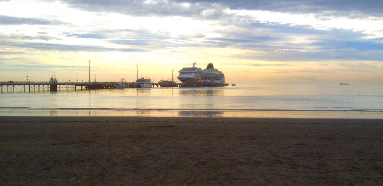 Apart Hotel Marina Puerto Madryn Kültér fotó
